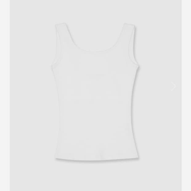 Urbanic30 Noah sleeveless 화이트.네이비 팝니다