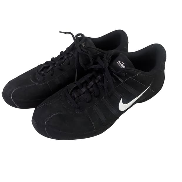 Nike musique III (255