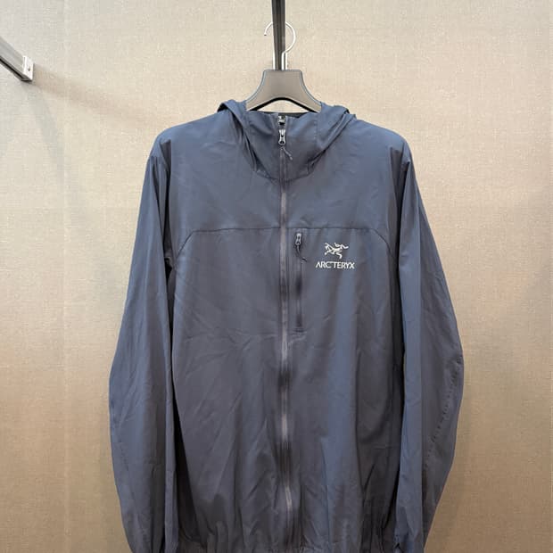 아크테릭스 스쿼미시 후디 블랙사파이어 L