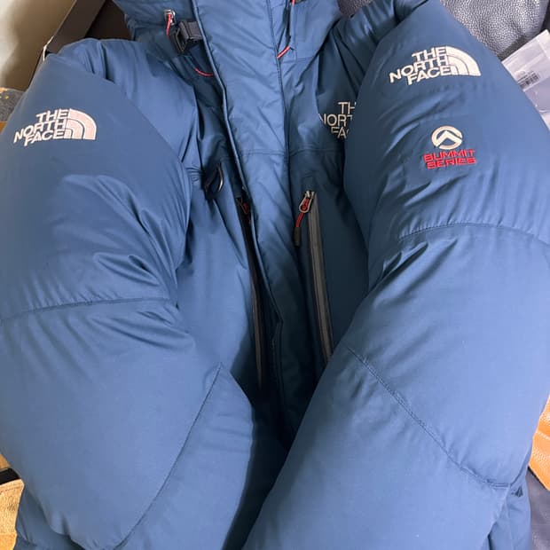 노스페이스 히말라야 더스크블루 목L 해외판 신품