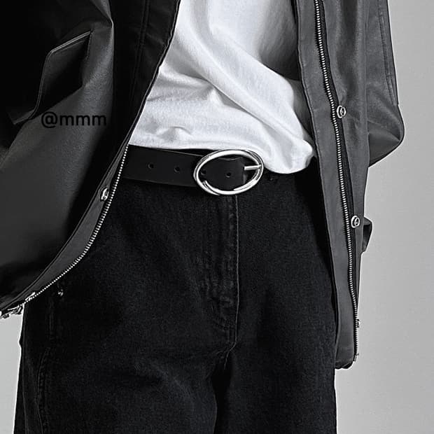 Twist circle belt