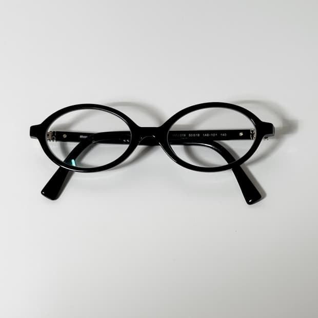 미우미우 리가드 안경 블랙