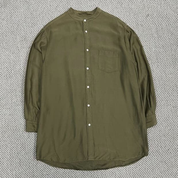 유나이티드애로우즈 헨리넥 셔츠 v0883