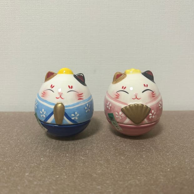 고양이 도자기 오뚝이
