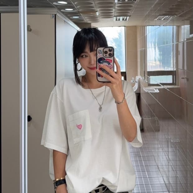 휴먼메이드 하라주쿠 매장 한정판 포켓 반팔티셔츠