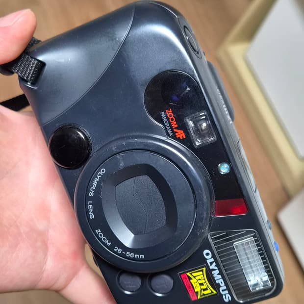 올림푸스 IZM 220 줌 필름카메라 ( 정상 작동 )