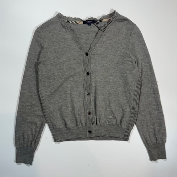 버버리 클래식 니트 가디건 그레이