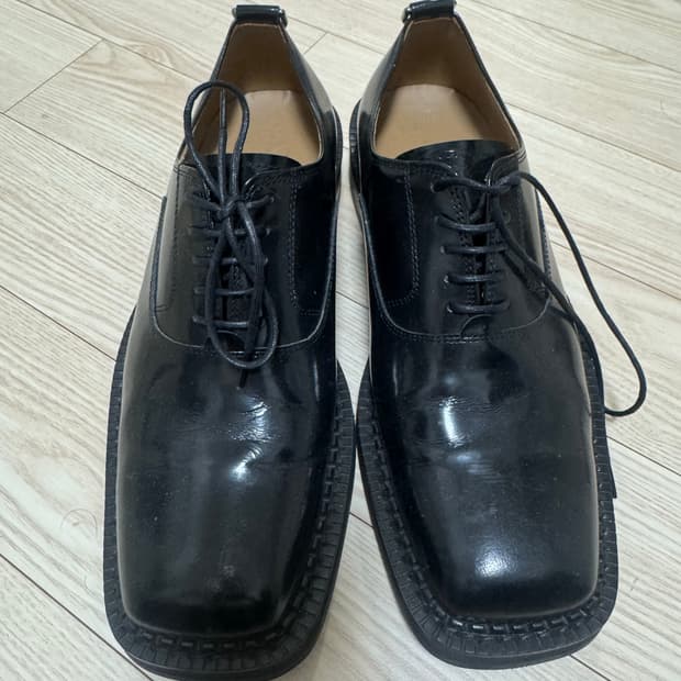 로스트가든 스퀘어 더비 260