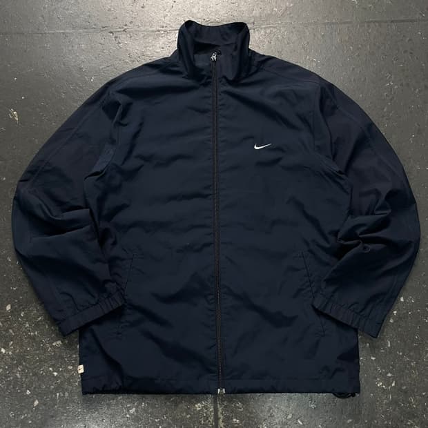100 나이키 스우시 바람막이
