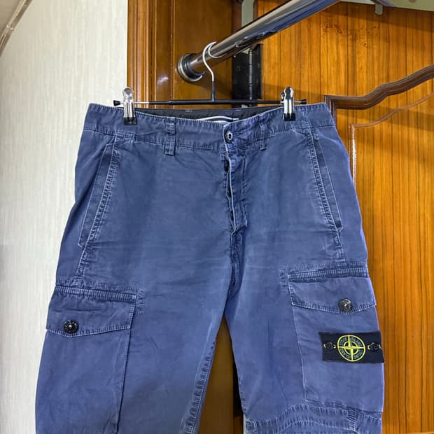 안냐세요 스톤아일랜드 카고 반바지 31사이즈 판매합니다(sss희귀 이쁨)
