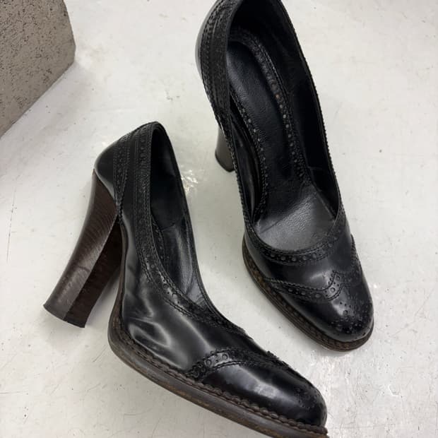 생로랑 펌프스 힐