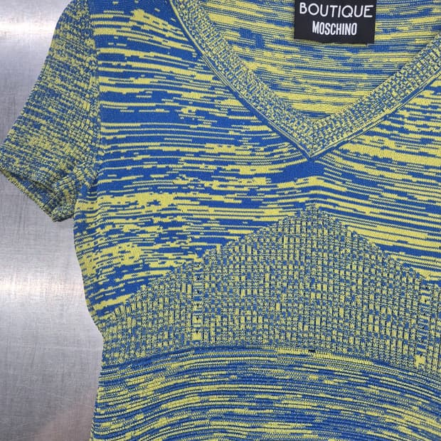 Boutique Moschino V-neck knit top 
