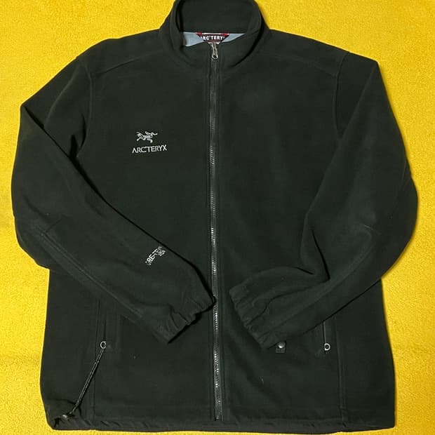 아크테릭스 후리스