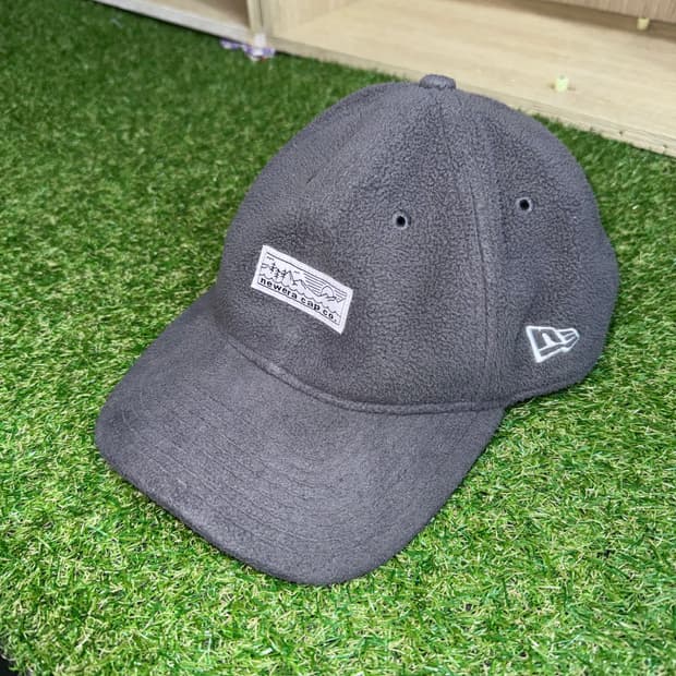 뉴에라 플리스 9forty 캡
