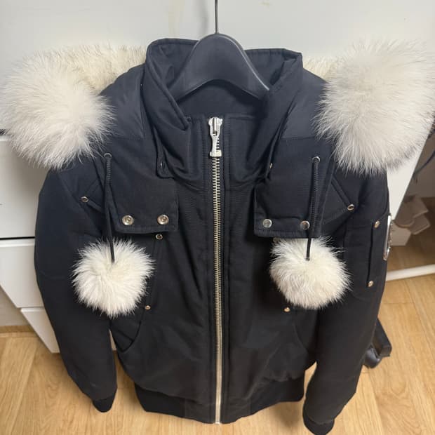 무스너클 봄버 여성 m