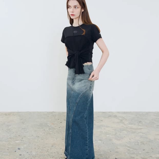 Damage denim butterfly pocket long skirt