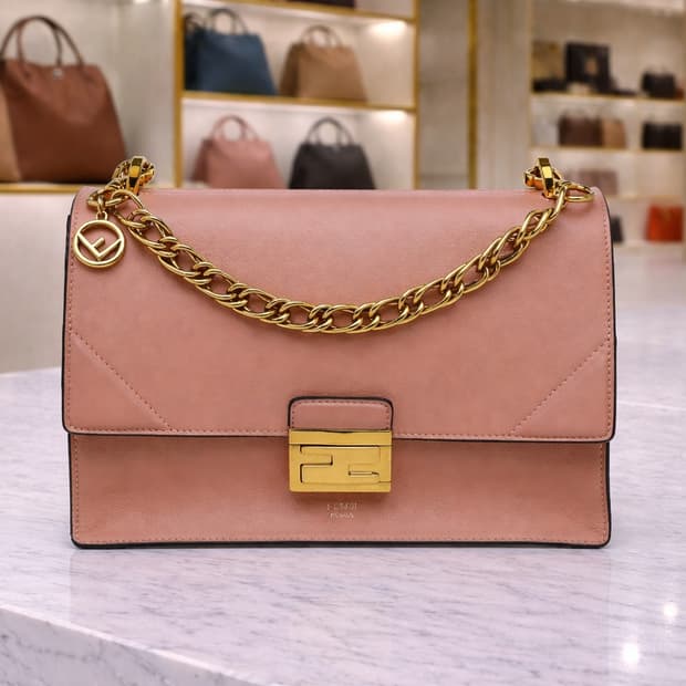 [A급] 펜디 캔유 숄더백 판매합니다!!!