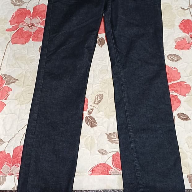 게스 미사용 스판청바지 여성32인치 기장108