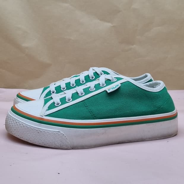 휠라 스켈라인 여성운동화230 