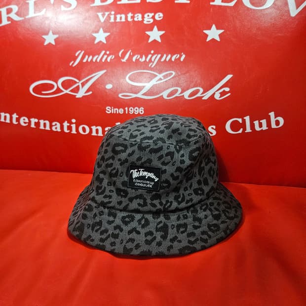 블랙 레오파드 벙거지 버킷햇