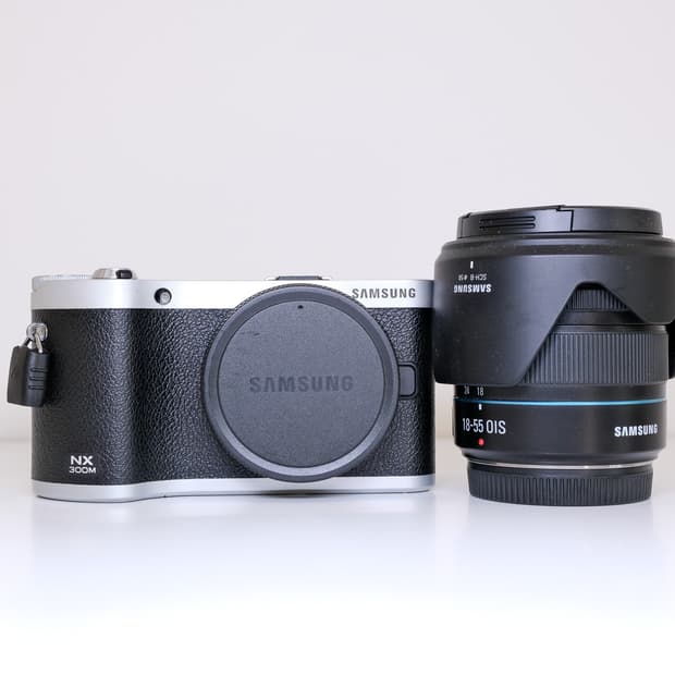 삼성 NX300M 미러리스 디지털 카메라