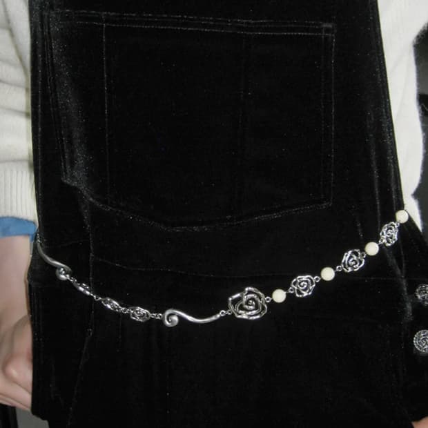 시눈 Rose Beads Chain Belt (Silver Gold)