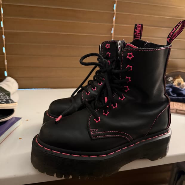 닥터마틴 제이든 II 스타 핑크 225m