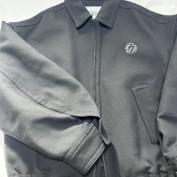 자라x아더에러 봄버자켓