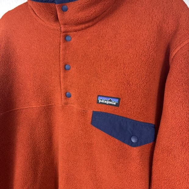 파타고니아 신칠라 버니쉬드 레드 팝니다(M)