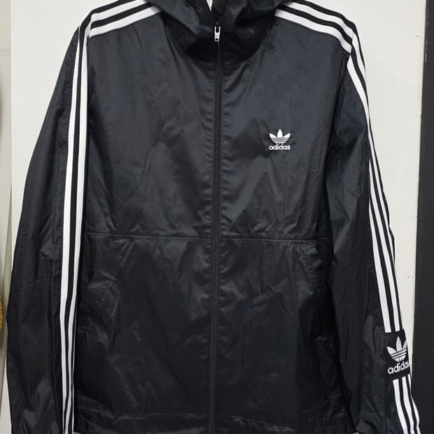 아디다스 남여공용 락업 윈드브레이커 바람막이
