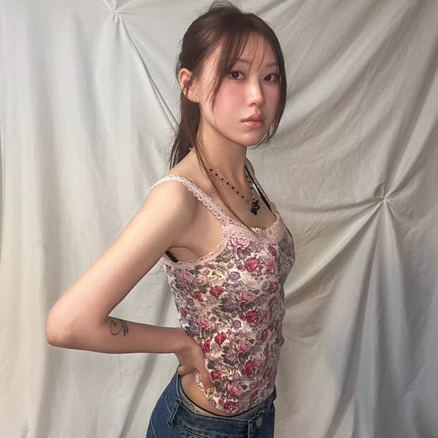 장미 레이스 나시