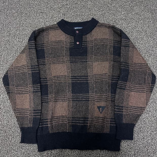 YSL 입생로랑 체크 패턴 헨리넥 울 니트 100(L)