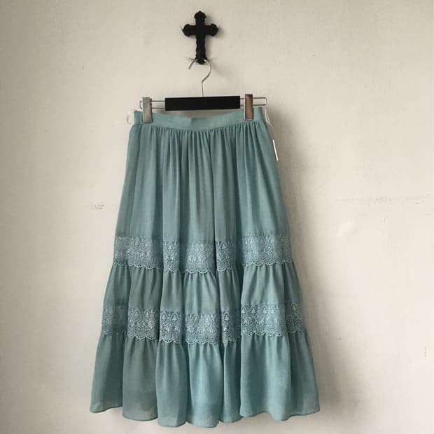 Crochet layer long skirt