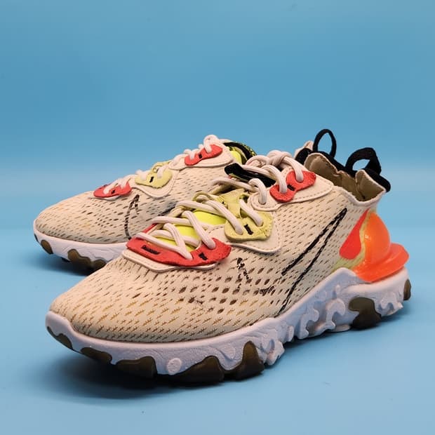 ooo 나이키 리액트 비전 운동화245 