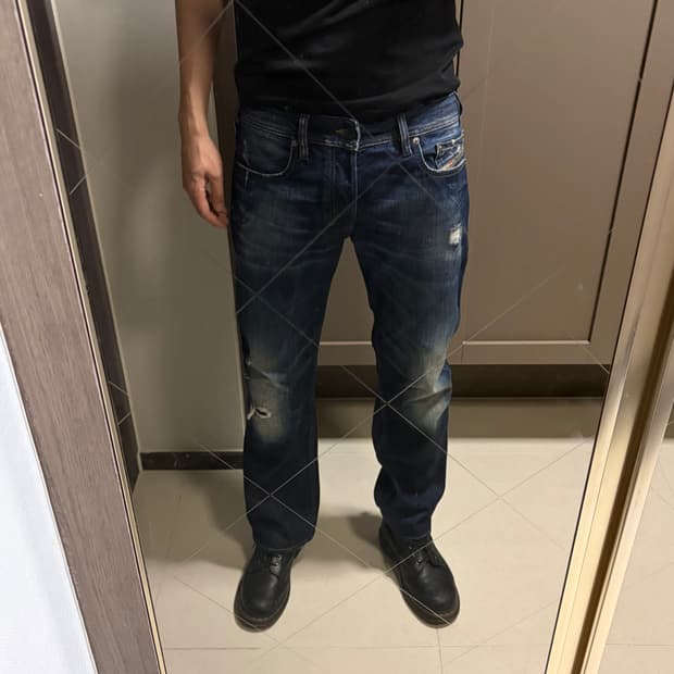 [Diesel ZATINY W31 L32]