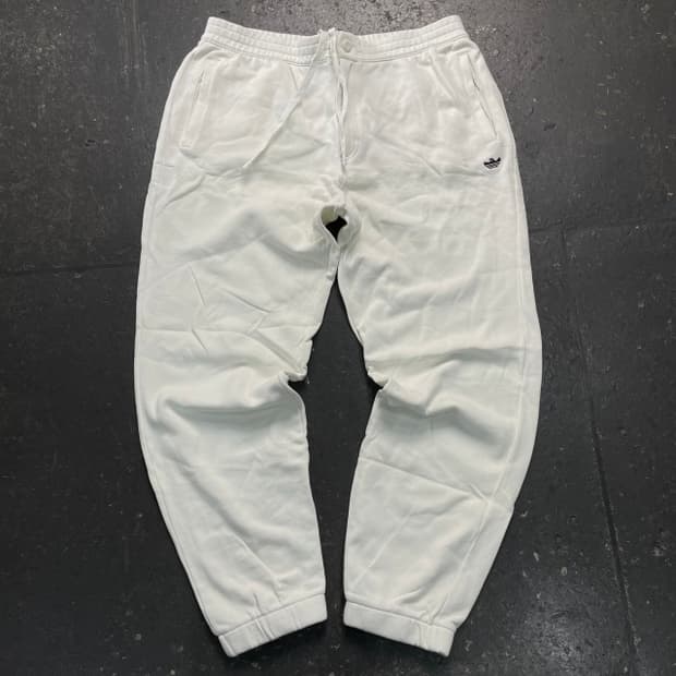 100 아디다스 스웻팬츠 