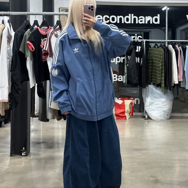 아디다스 3D 트레포일 3 스트라이프 트랙탑 바람막이