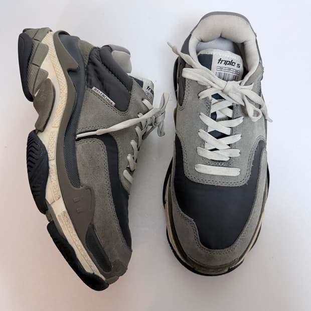 발렌시아가(Balenciaga) 트리플S  (40사이즈)