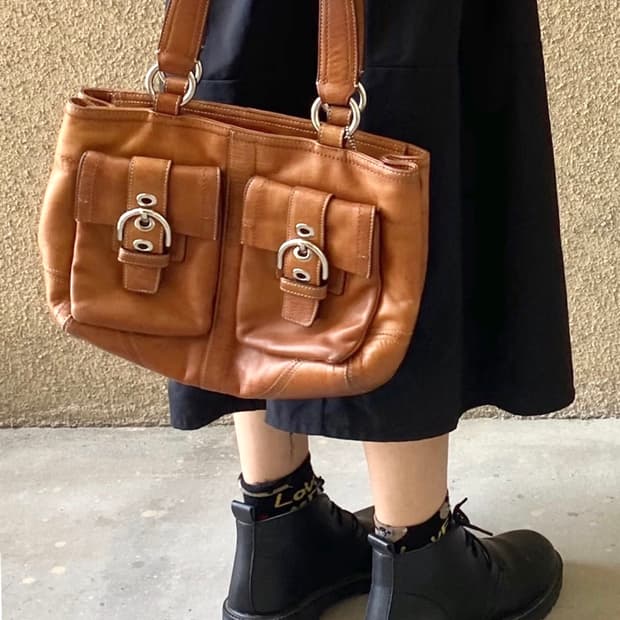 Old coach 헤리티지 브라운 레더 더블 포켓 토트백 숄더백