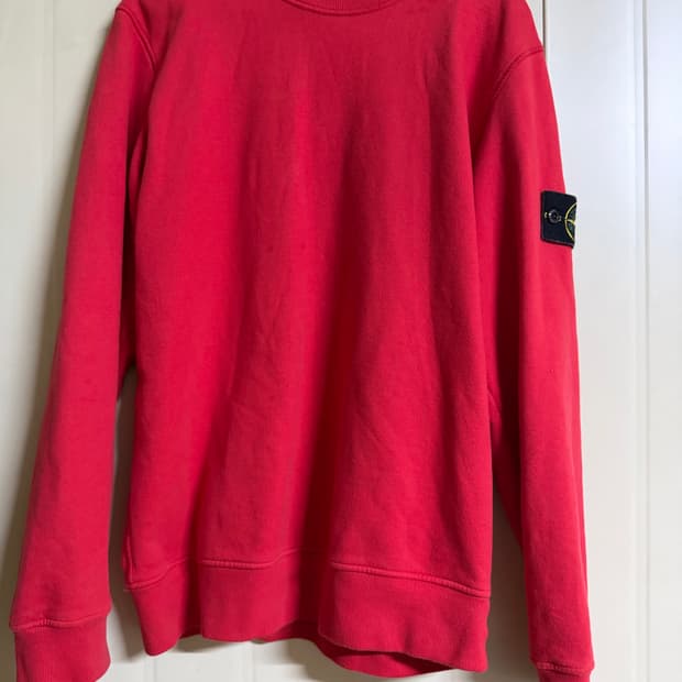 스톤아일랜드 맨투맨 m 레드