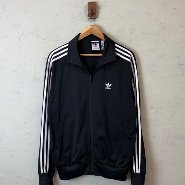 아디다스 신형 파이어버드 트랙탑 져지 블랙