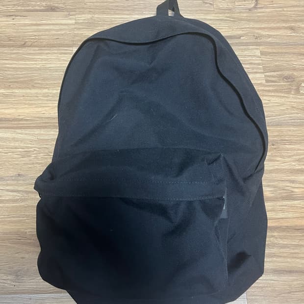 꼼데가르송 백팩