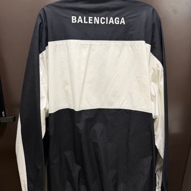 발렌시아가 포플린 트랙자켓