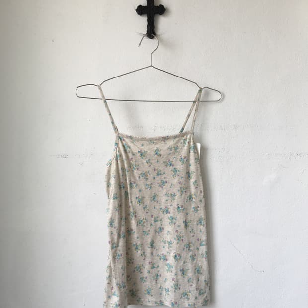Flower pattern sleeveless