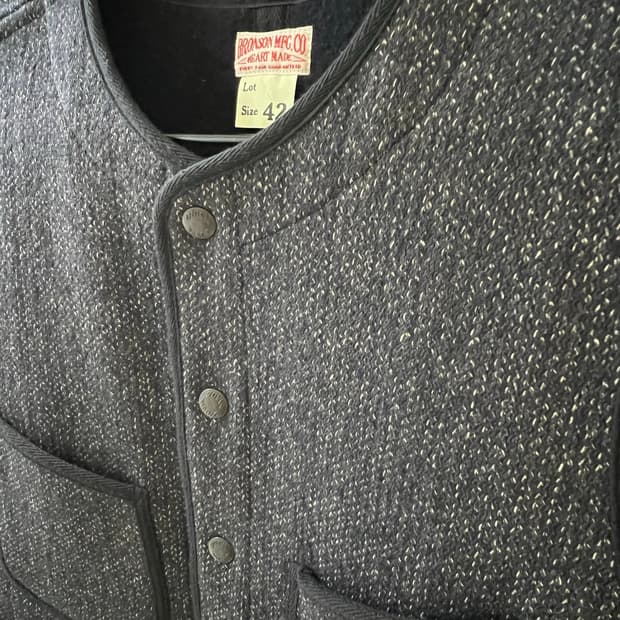 브론슨 솔트앤페퍼 베스트 42(XL) 판매