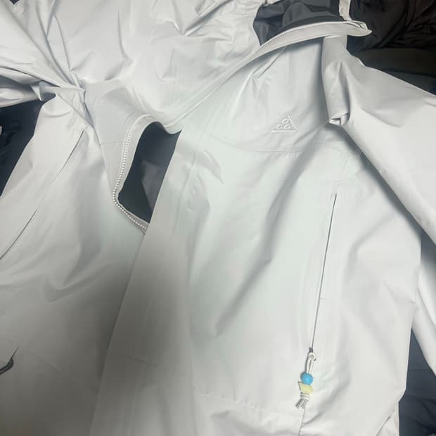 나이키 ACG 스톰핏 ADV 케스케이드 레인 풀 집 자켓 포톤 더스트