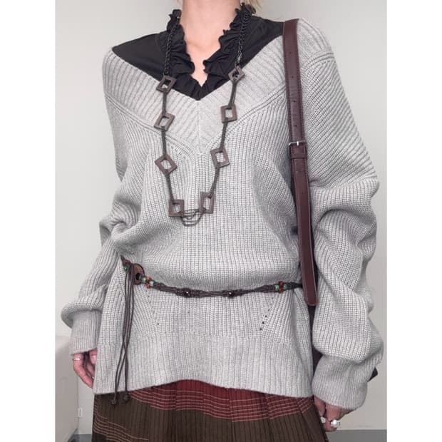 빈티지 그레이 니트 스웨터