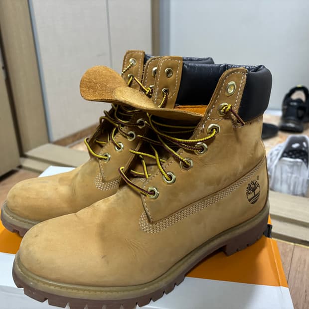 팀버랜드 6인치 프리미엄 워터프루프 TB 010061 713 