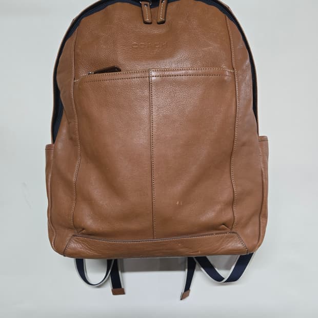 코치 가죽 백팩 브라운