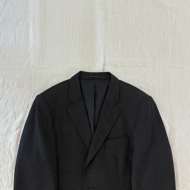  ▫️Giorgio Armani Wool Jacket